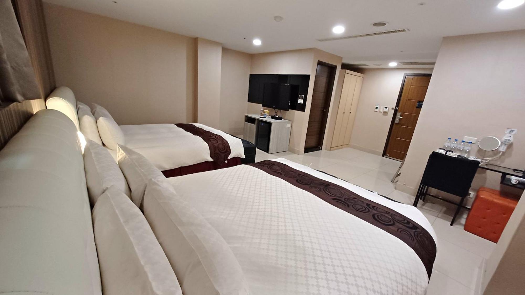 Sa-Yo Hotel - Pier 2 كاوشيونغ المظهر الخارجي الصورة
